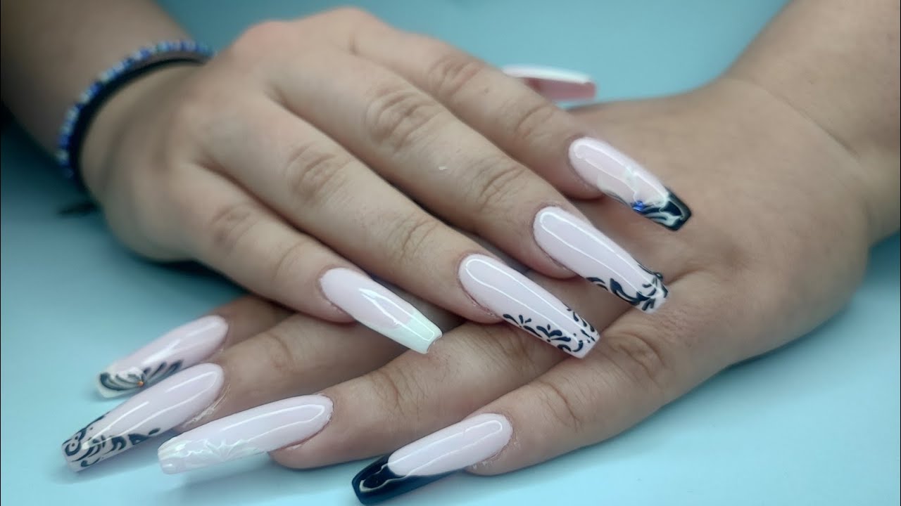 Construction with tips + French manicure 💅 Удължаване с типсове + Френски маникюр с Вензеля 💅🥰