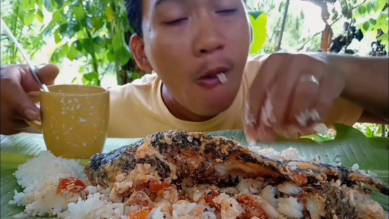 Naka Tatlong kuha sa Kaldero ng Kanin sa Sobrang sarap ng Ulam SARCIADONG TILAPIA AT MAINIT NA KAPE
