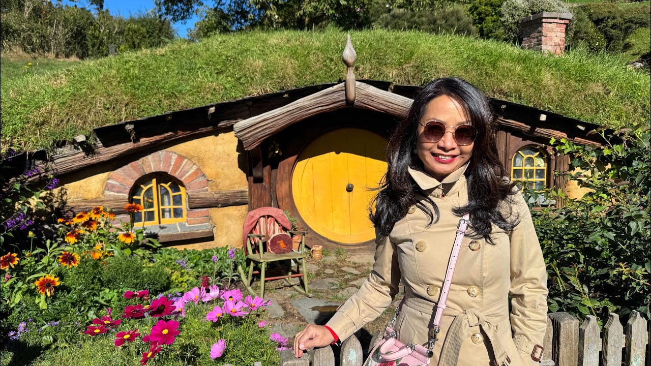 I fell into a fairy tale world — Hobbiton Movie Set in New Zealand