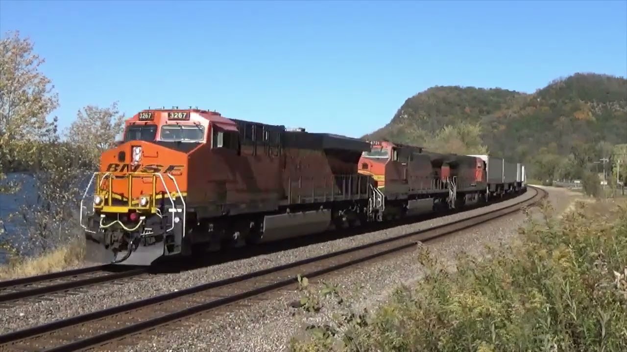 BNSF on the Mississippi River