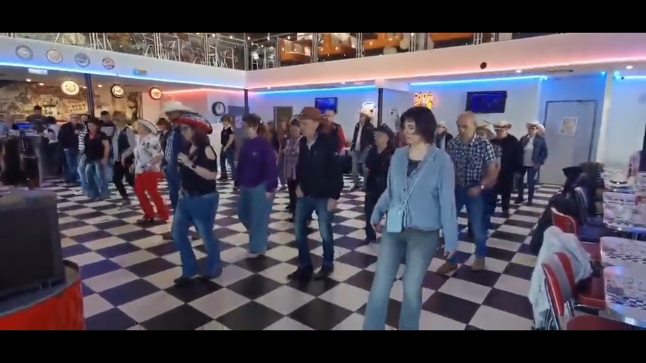 RODEO LIGHTS UNDER Country line dance 