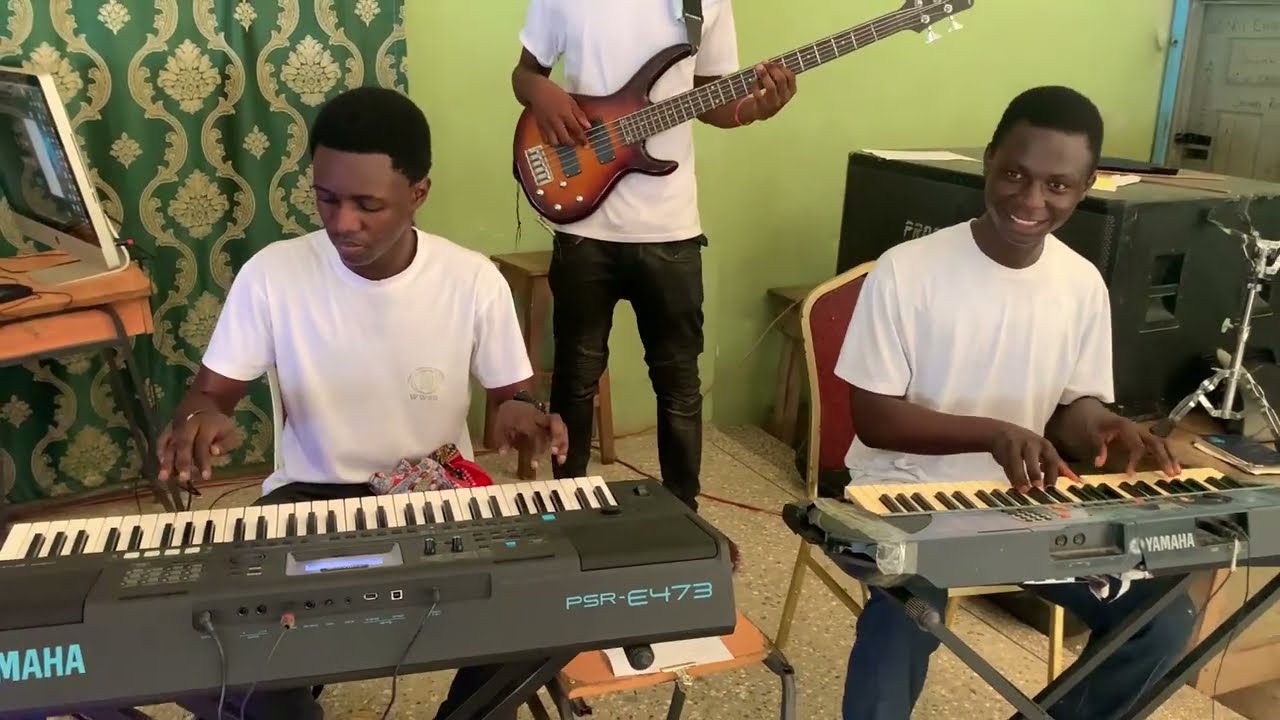 Wow !! JUASS LG Music Live Band Performance.