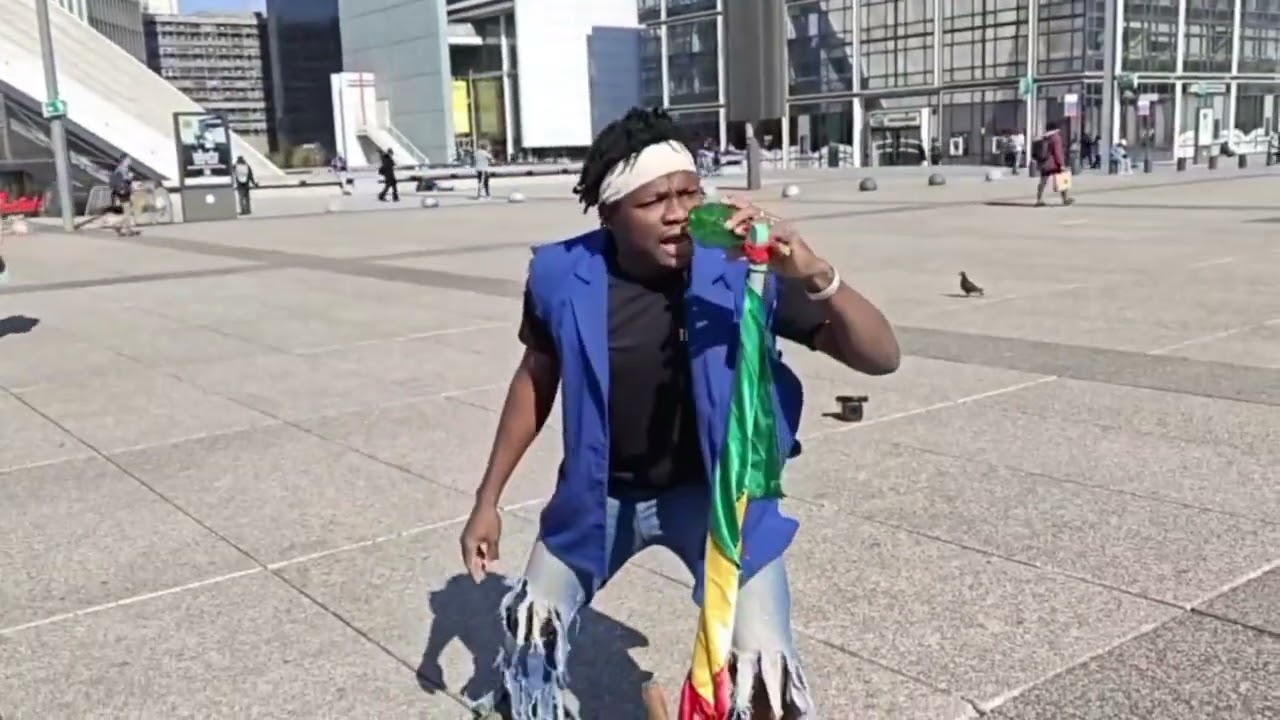 Djokalani a La défense