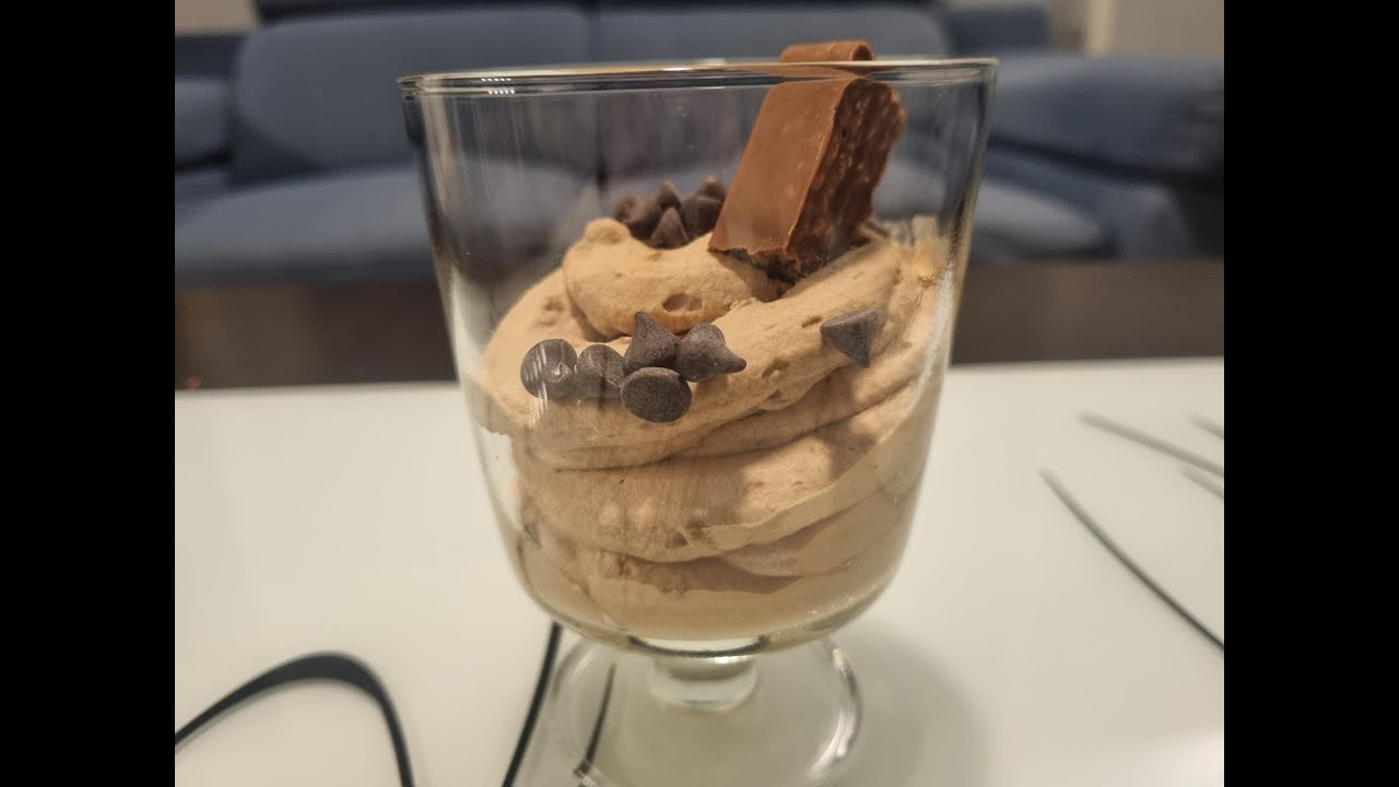 Mousse de turrón de chocolate (tipo Suchard)