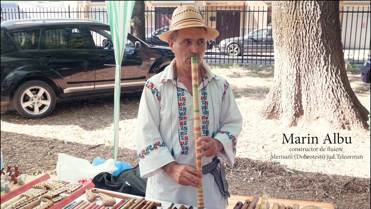Marin Albu - la caval si fluier - constructor de instrumente traditionale