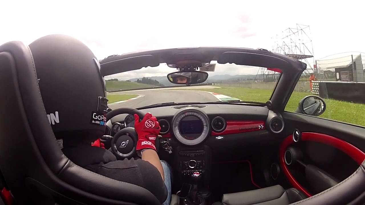 MINI R59 JCW + Supersprint exhaust @ Mugello - MINI 4 FUN