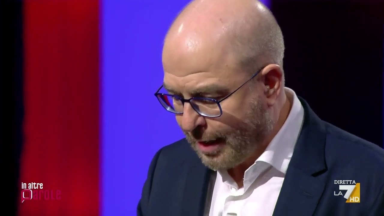 Dargen D’Amico su Andrea Giambruno: “Per mia fortuna non conosco benissimo l’individuo”