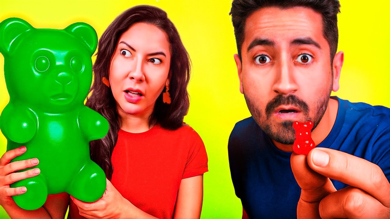 Testando Doces PEQUENO vs GIGANTE da DISNEY! (Testamos e nos arrependemos)
