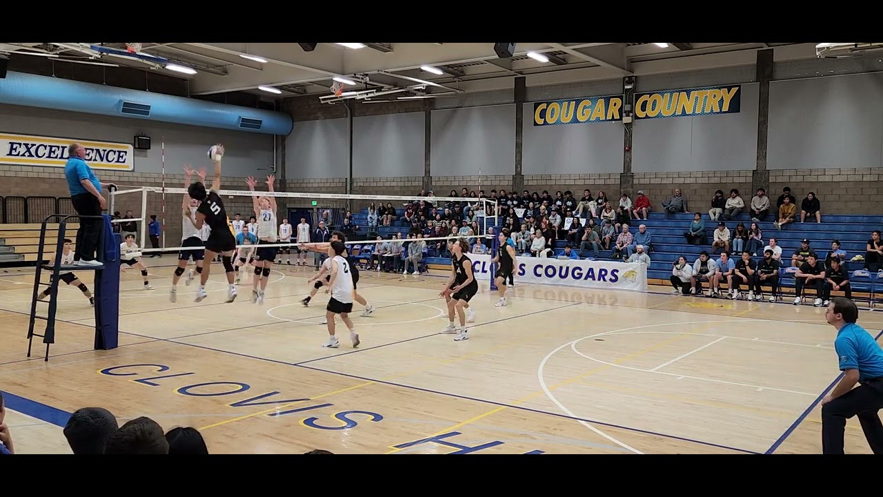 Clovis High VS Bullard playoff Game 3 (Justin Moua)