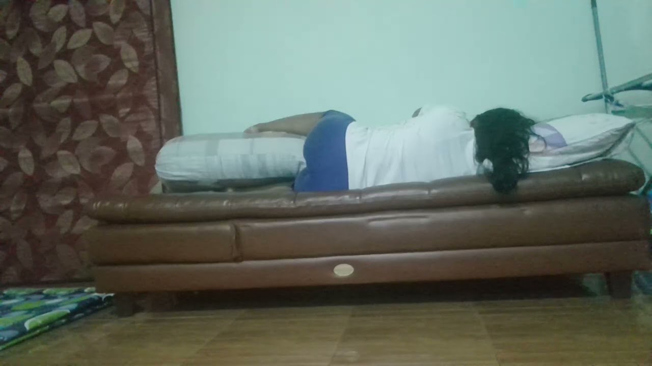 Olahraga sehat pakai guling kesayangan#part4