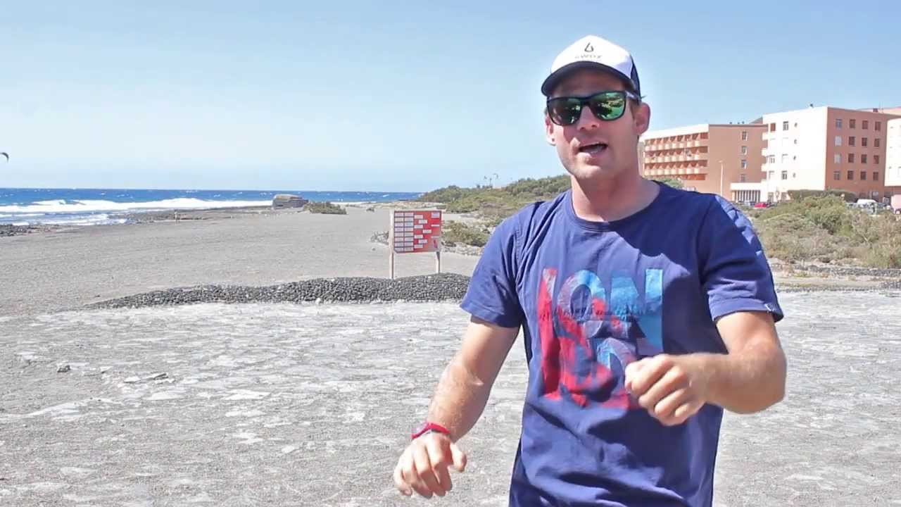 How to do a Pushloop? Windsurfing tips with Adam Lewis - Black Team Academy