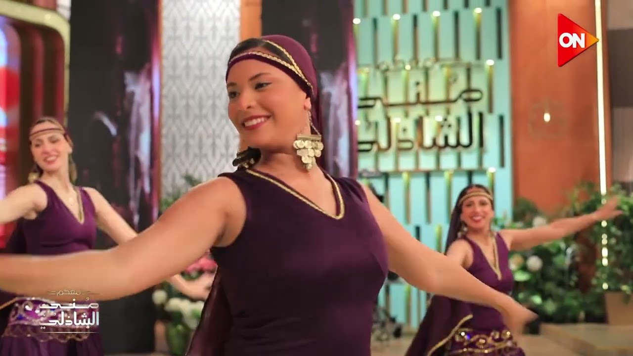 على الحان ياغريب الدار تألق فرقة هواة الفلكلورية