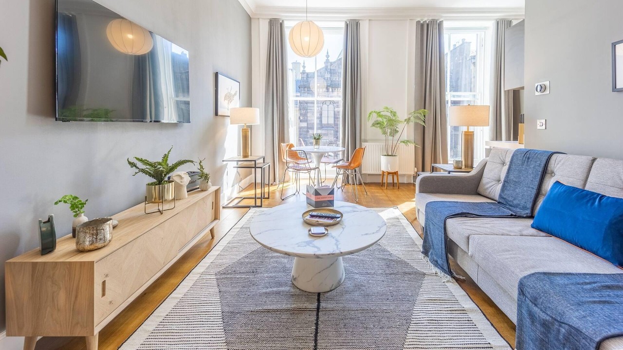 No1. Apartments Edinburgh, United Kingdom | Travel With Kiara