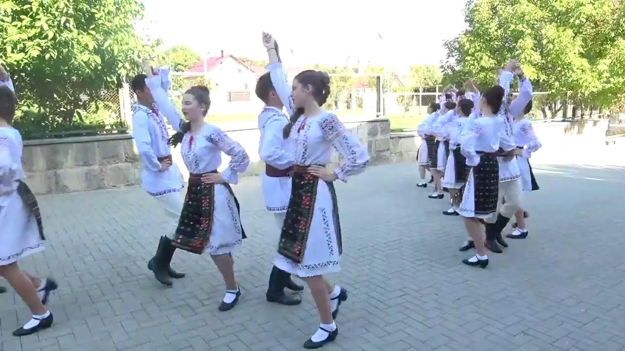 Deschiderea sălii de sport a LT „Mihai Viteazul”.