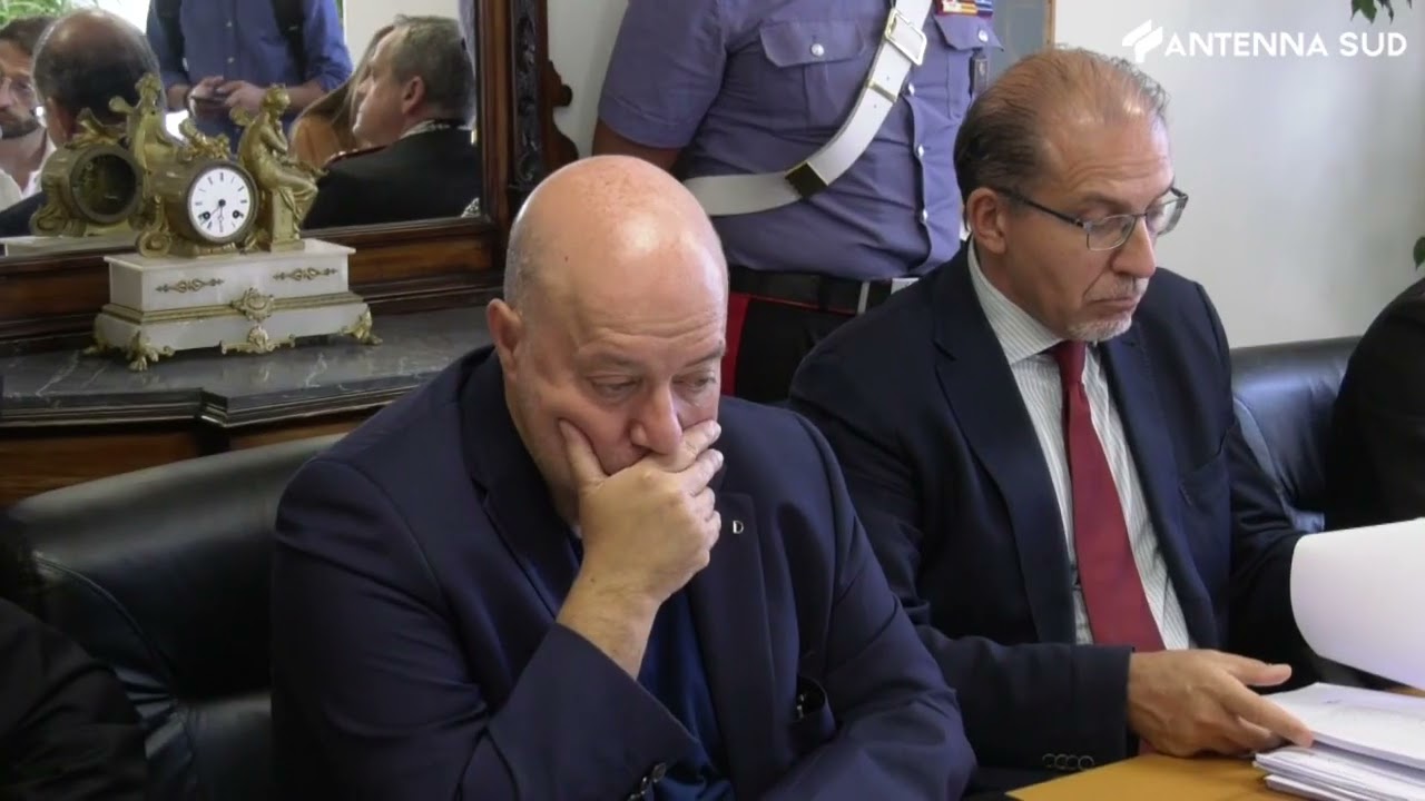 19 giugno 2023 - Bari, estorsione al carrozziere: 12 arresti