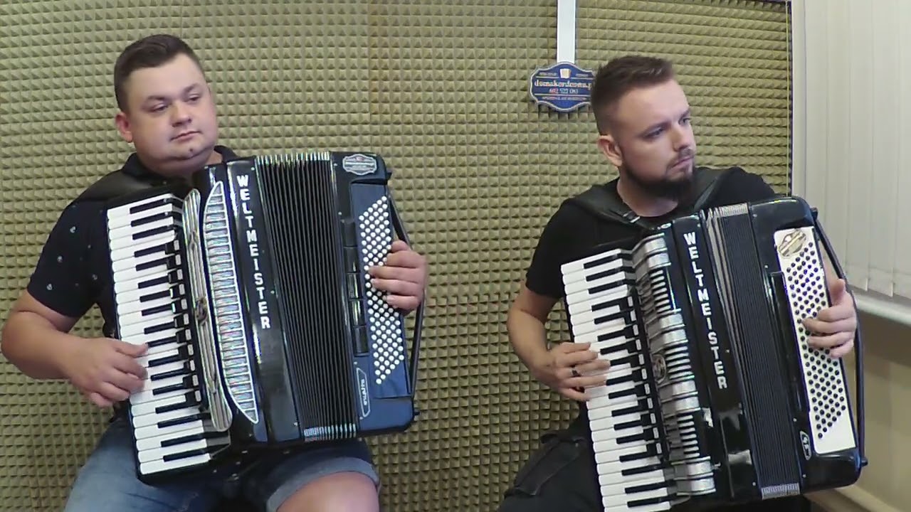 Milion białych róż duet akordeony Weltmeister Supita i S4 po serwisie w Domu Akordeonu tel 602522085