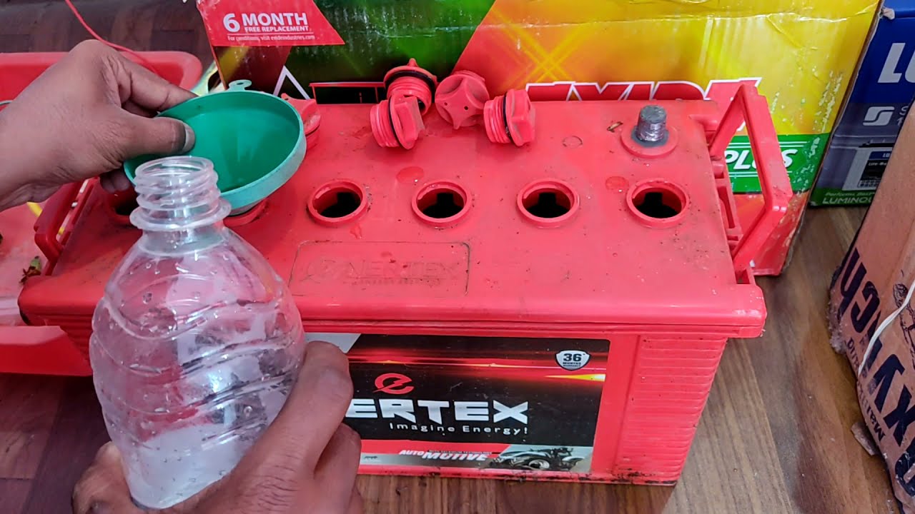 Distilled Water Put up Inverter - Truck Battery | कैसे डाले distil Water बैटरी में - Follow Step
