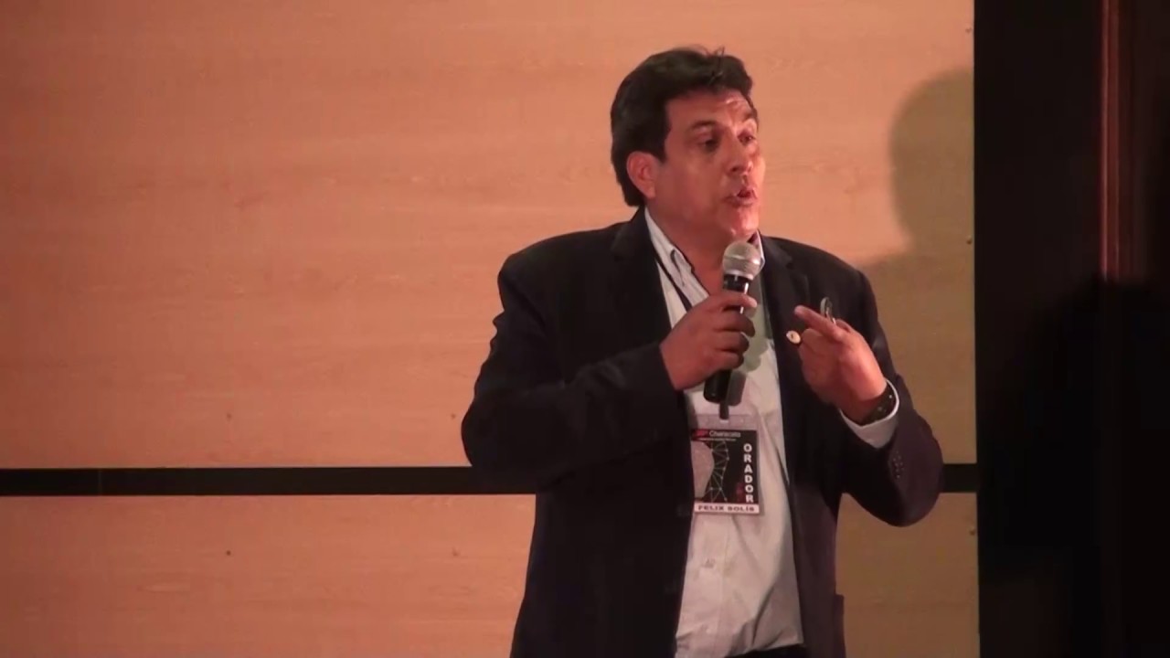 Porque fracasan los proyectos de desarrollo urbano | Felix Solis | TEDxCharacato