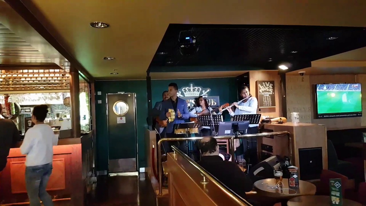 El Condor Pasa. Musicians performance 2017-04-29 on board Victoria I - Tallink
