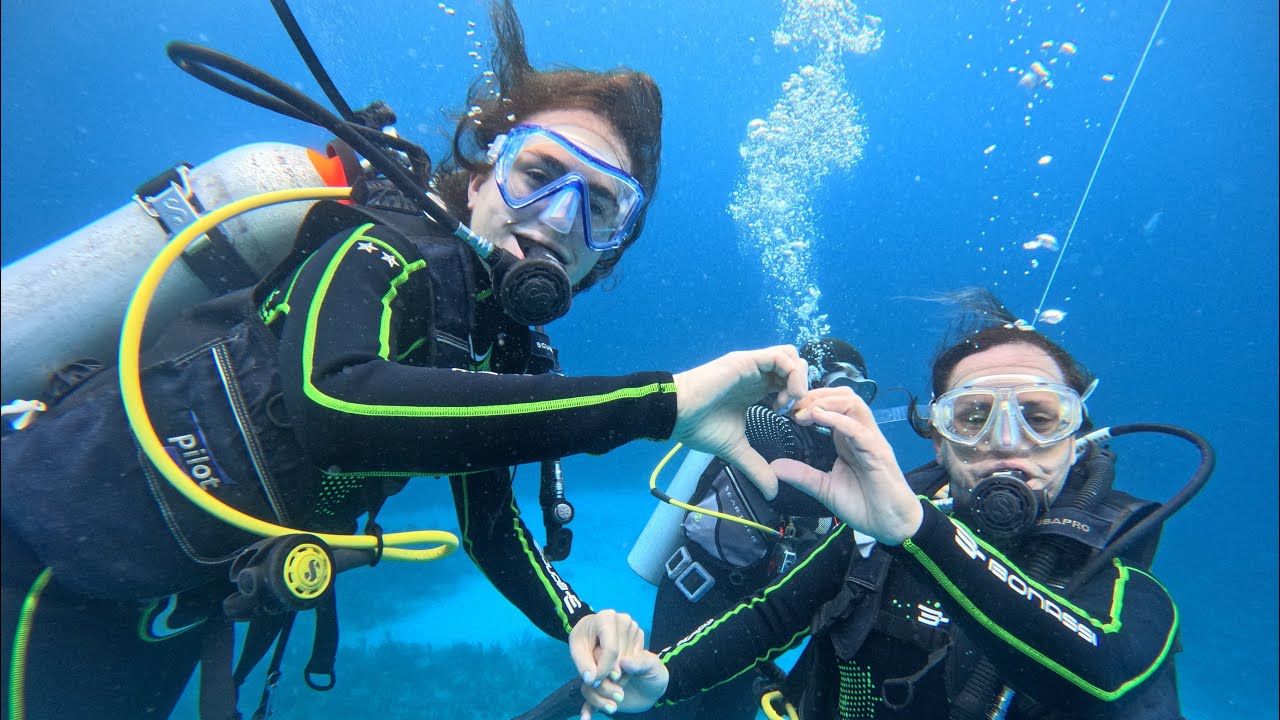 Motorcycle Reef Akumal, Mexico SCUBA | Full Dive in 4K!