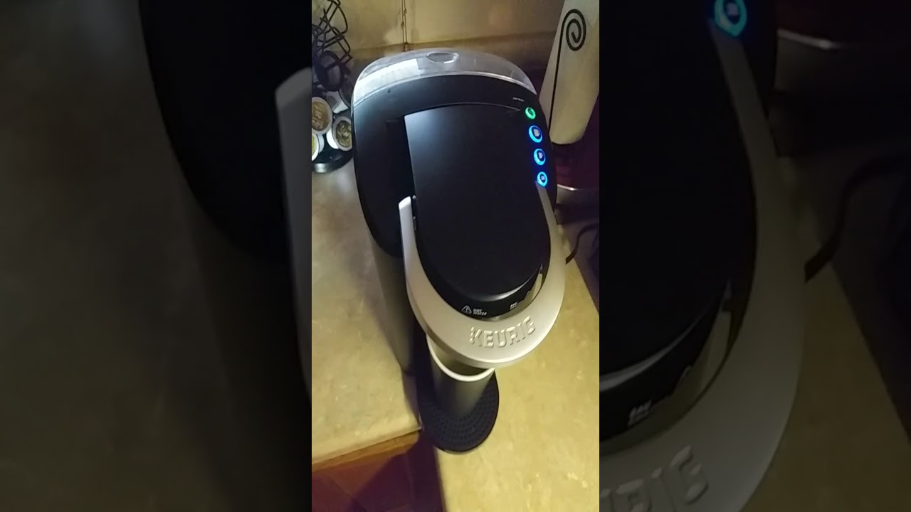 How to fix a KEURIG COMPACT water light on (blue light) and won't brew coffee