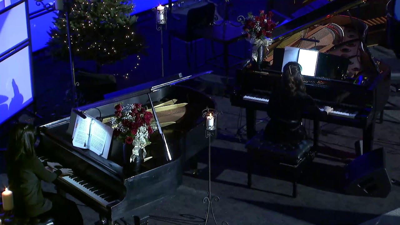 Keyboards and Carols at Christmas