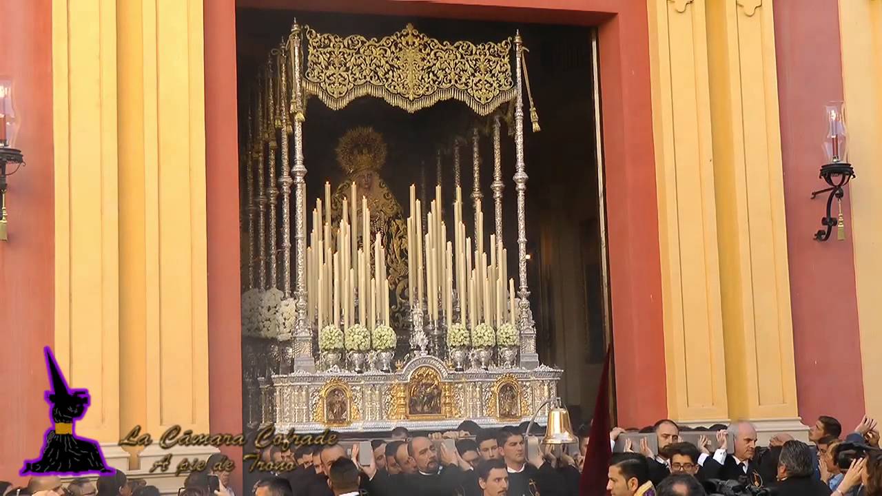A PIE DE TRONO 2015: PENAS. SALIDA. MARCHA: VIRGEN DE LAS PENAS (A. PATIÓN). SEMANA SANTA DE MÁLAGA