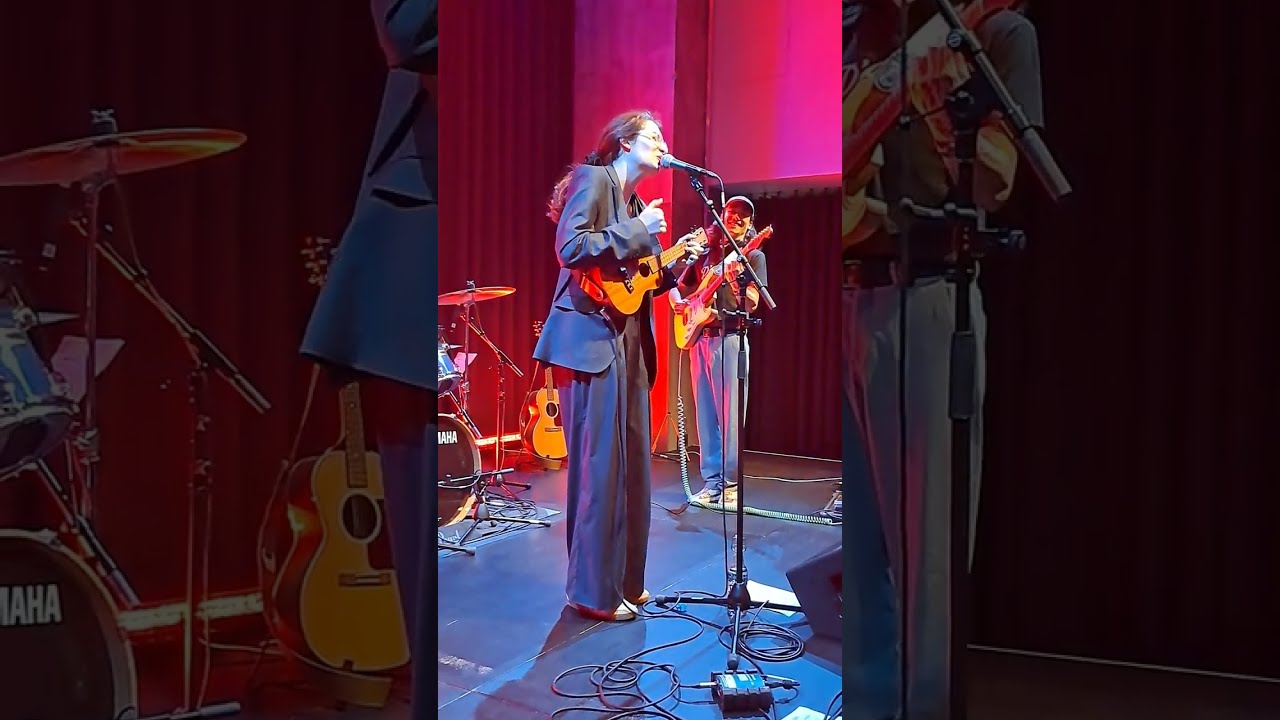 Mina Richman - Jaywalker - live FTT Düsseldorf 18.04.2024