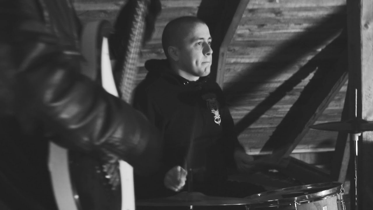James Puhto-Ren - Rokkari ja Rollaaja (Virallinen Video)