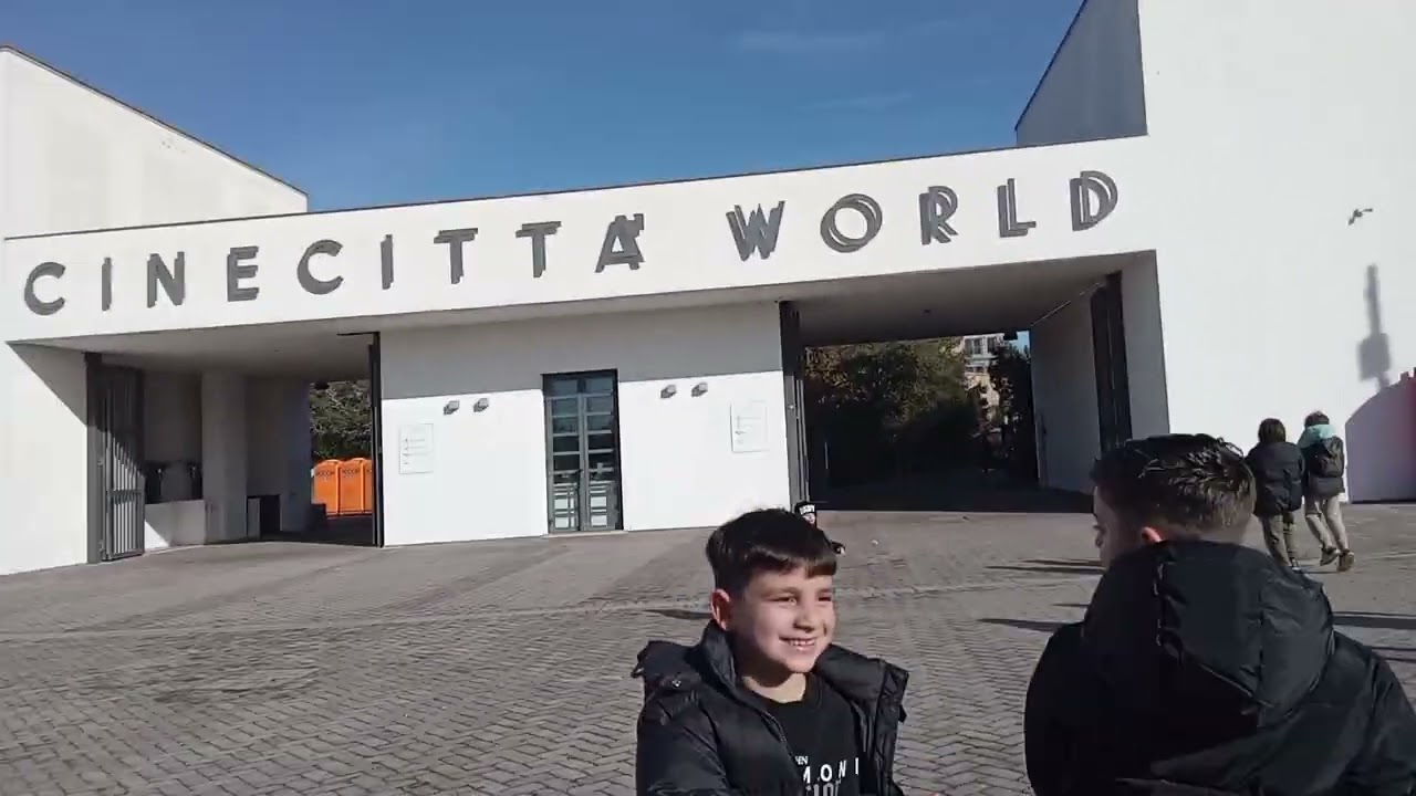 Tour Parchi Divertimento 2025: Cinecitt&agrave; World (Roma, Lazio, Italia)