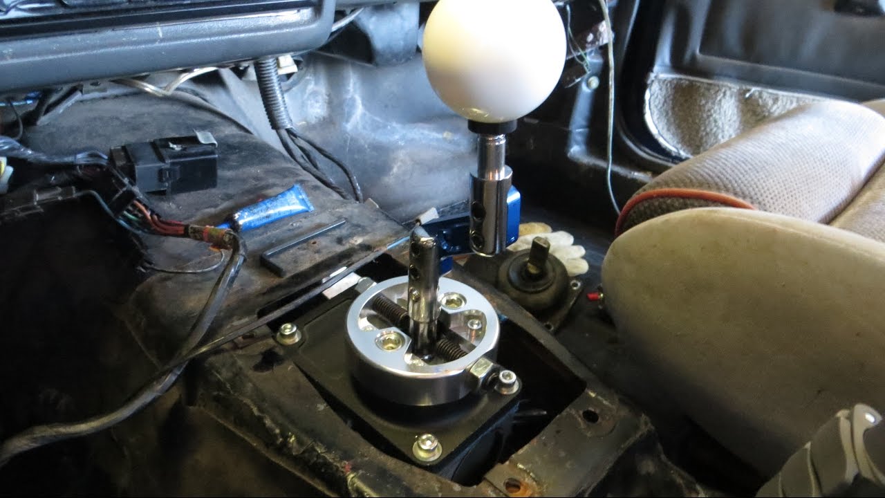 1986 Mustang GT Project - SHORT THROW SHIFTER and White HURST Knob INSTALL