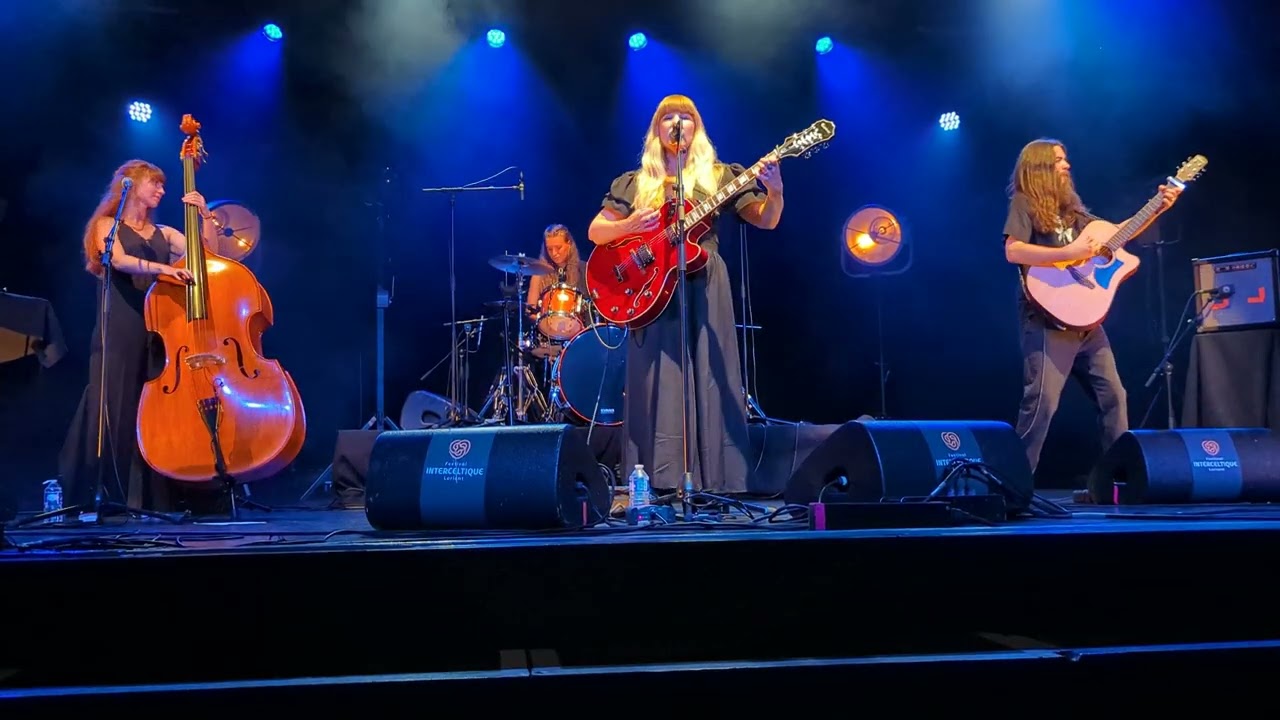 Emily Jane White - Sleeping dead 14/08/24 Live at Festival interceltique (Lorient - France)