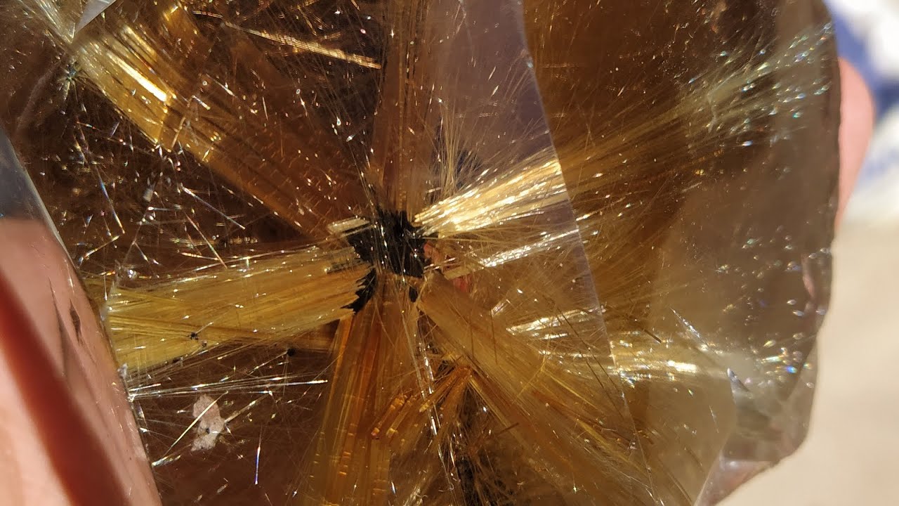 Quartzo Rutilo_ Crystal Aprenda Lapidar Rutilo com ESTRELA #Pedraspreciosas