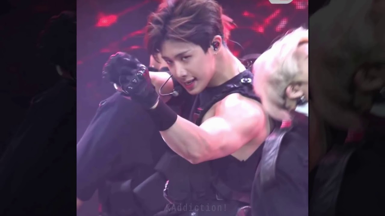 MONSTA X 몬스타엑스 WONHO MUSCLES APPRECIATION ABS, ARMS, LEGS