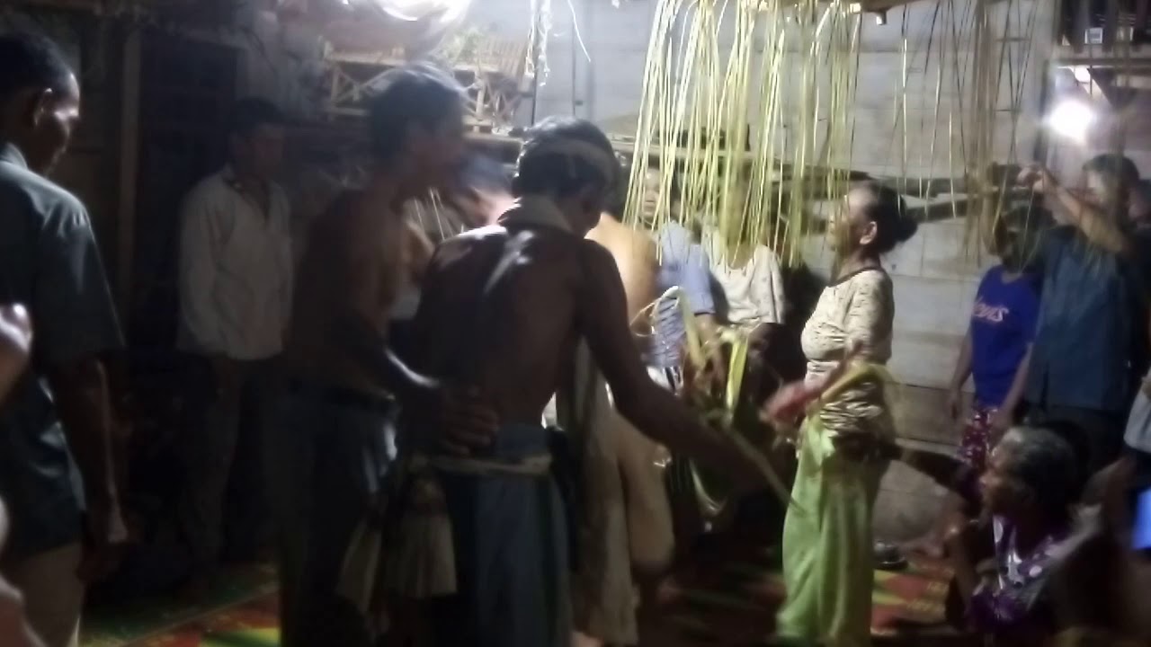 BESALE cara pengobatan Suku anak dalam jambi