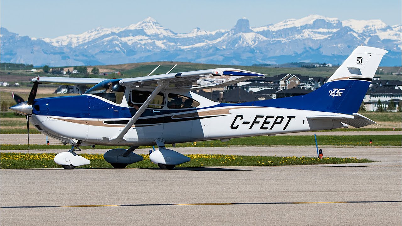 General Aviation Spotting at Calgary / Springbank Airport with Spectacular Mountain Views! [CYBW]