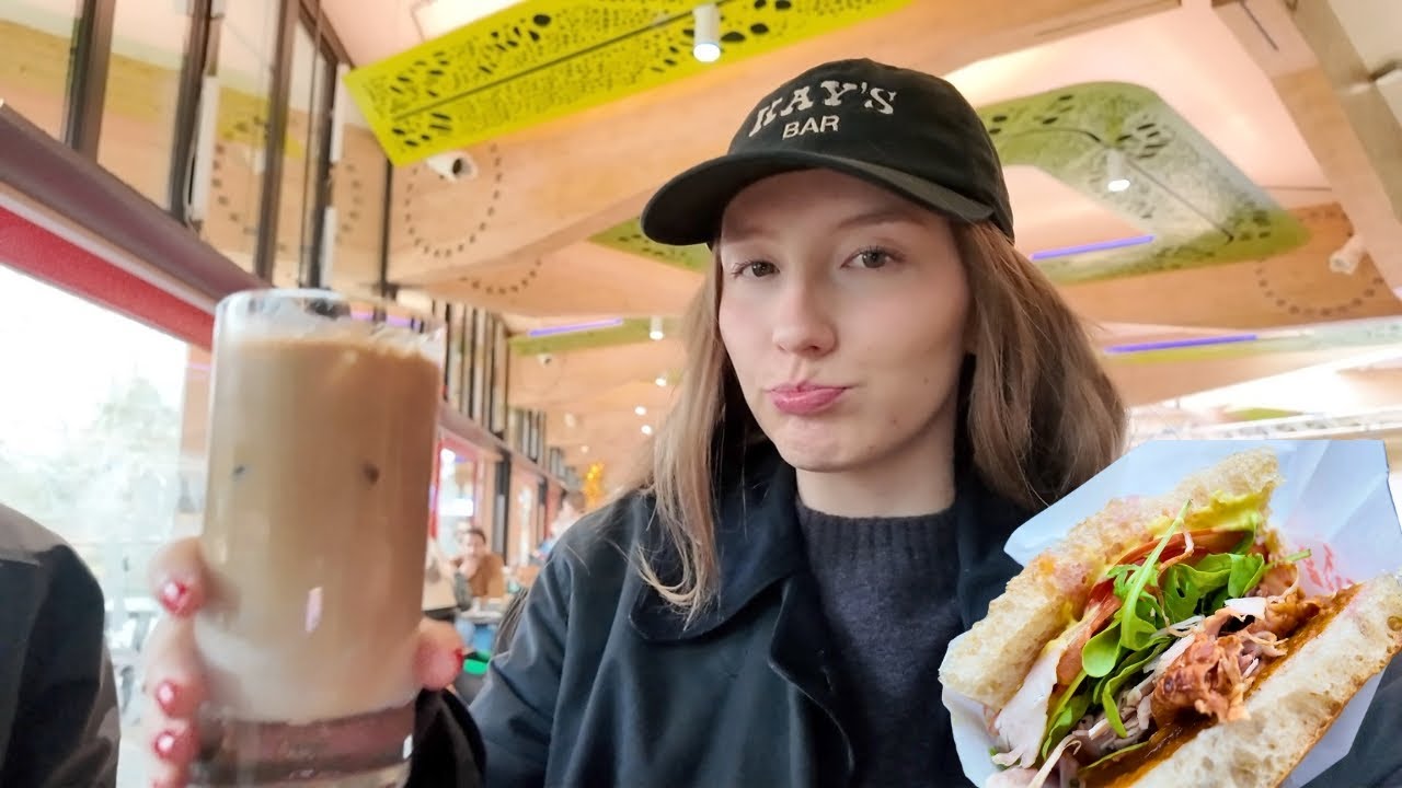 my hair sticking to my lipgloss & stockbridge sandwiches (vlogmas day 14)