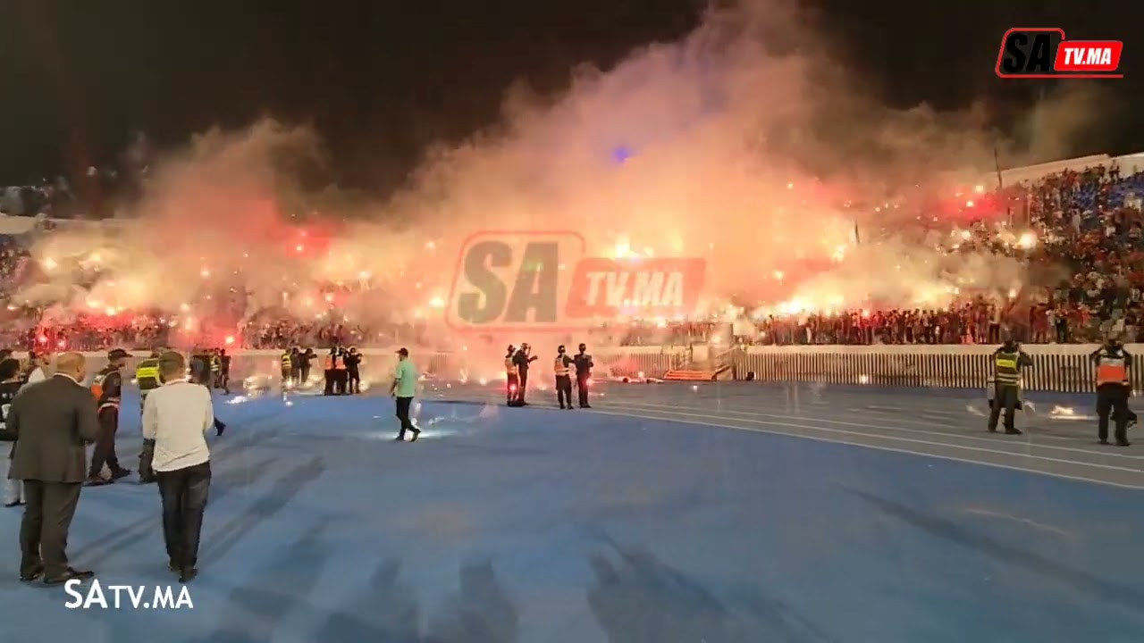 شاهد كراكاج واحتفالات جماهير الكوكب المراكشي بمركب محمد الخامس خلال لقاء الوداد اليوم 