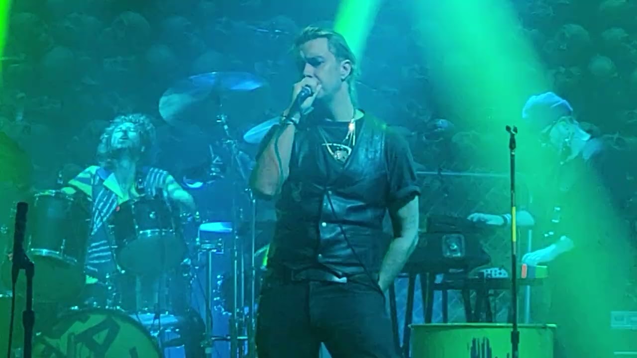The Voidz - Square Wave (Live Debut): Live on October 16, 2024