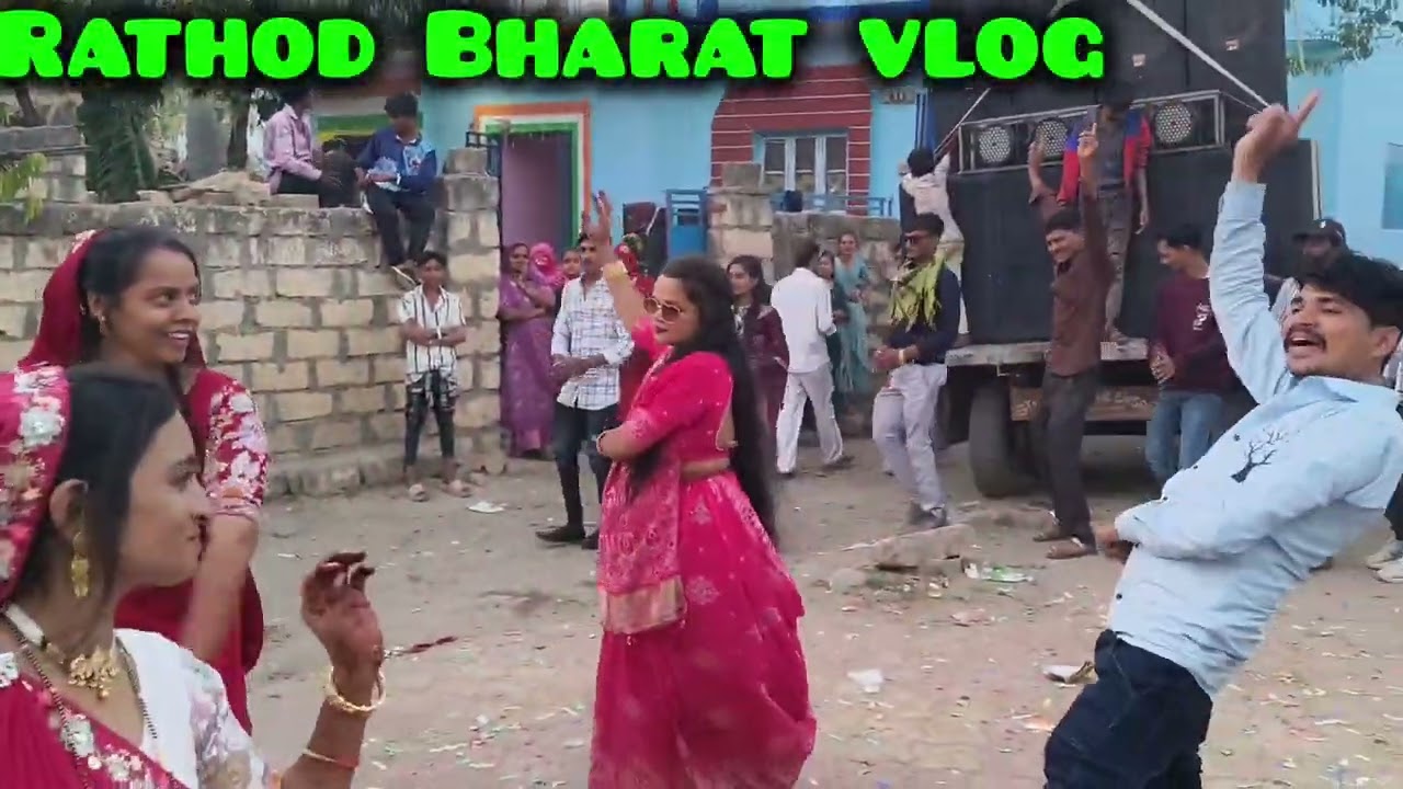 ગામડા ની જાન માં રાસ ગરબા 💃 | DJ ડિસ્કો સાથે અનોખી મોજ 😜Gujarati Wedding 2026