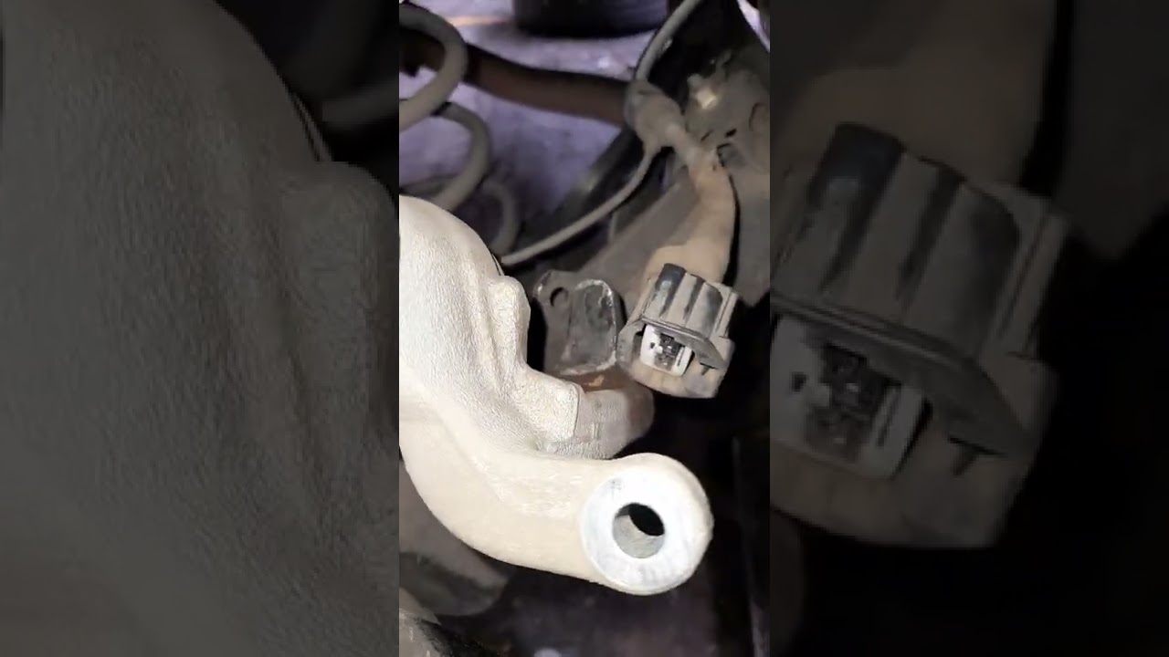 Como cambiar pastillas al freno de mano eléctrico de forma manual