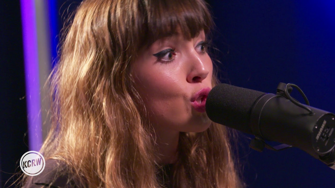 Oh Wonder performing 