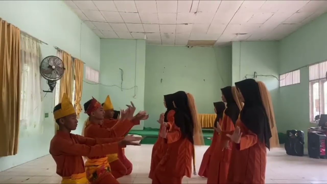 ASESMEN BUDAYA MELAYU SMA KELAS XII 2 KELOMPOK 1 TARI ZAPIN USIK MENGUSIK