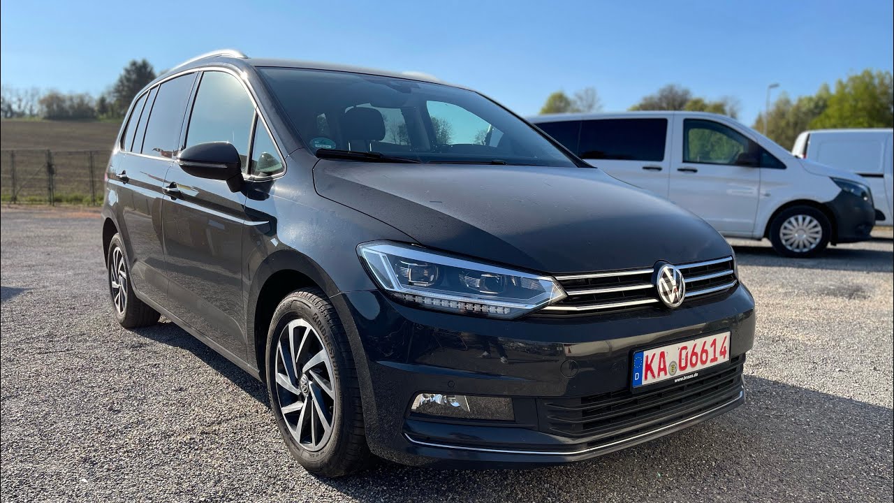 Осмотр Volkswagen Touran Sound 2017 7-Мест на DSG и LED с пробегом за 200 000 но в хорошо состоянии.