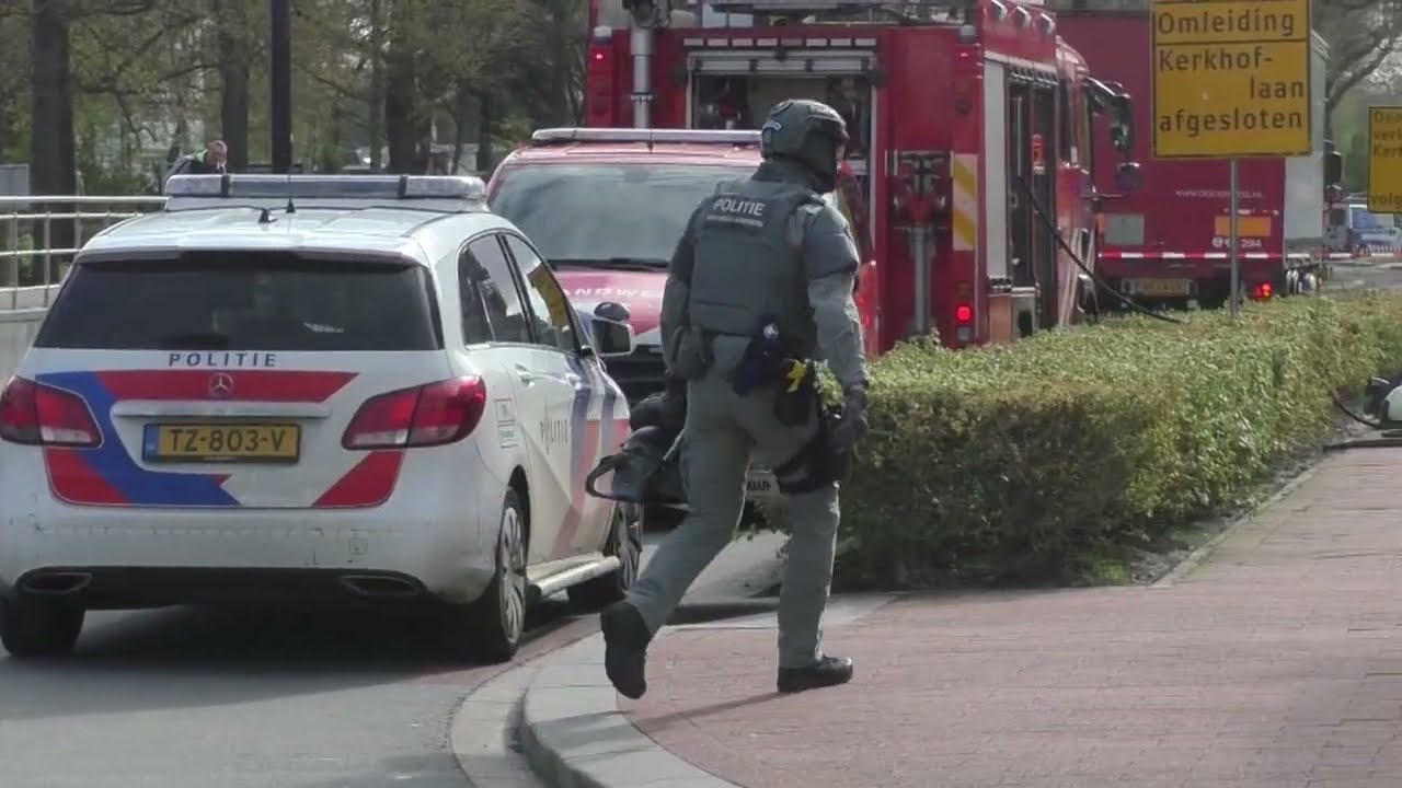 Verward persoon sluit zichzelf op in pand in Emmen