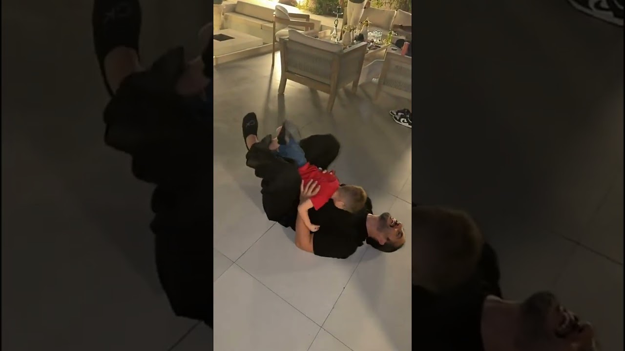 زوزي بوزي مستر شارك😂