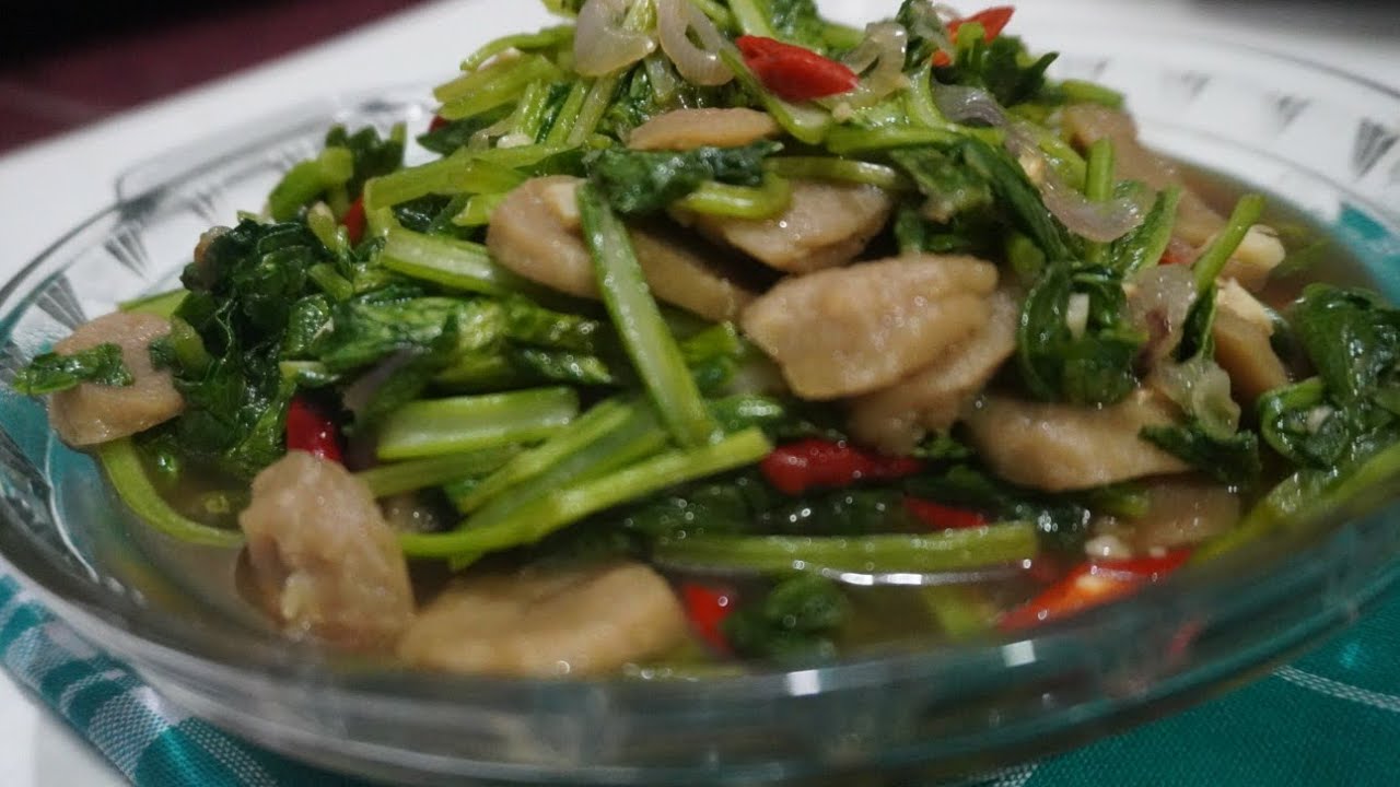 MENU MAKAN  SIANG PRAKTIS SAYUR SAWI IJO CAMPUR BAKSO.INI BIKIN KENYANG,TAMPA RIBET.