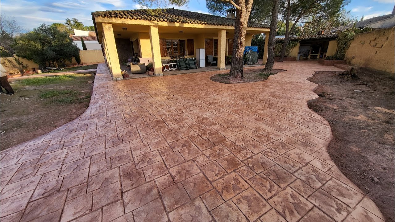 Presentación obra de Hormigón Impreso - 700m2 a 29€/m2 - Precios competitivos