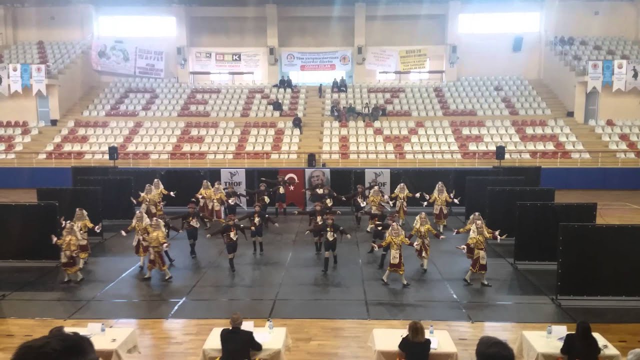 Sarayköy Atatürk ortaokulu halk oyunu
