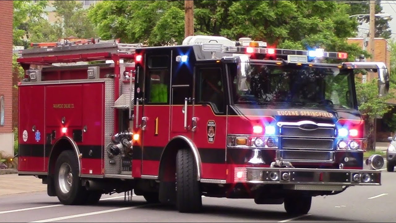 Eugene Springfield Fire Dept. Engine & Medic 1 Responding